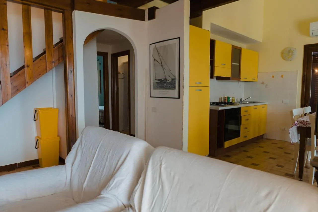 Ferienhaus Villa La Terrazza Blu Marinella  Italien
